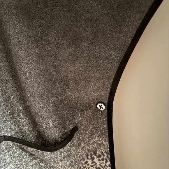 Cozy Snow Leopard Poncho Wrap - Picture 7 of 16
